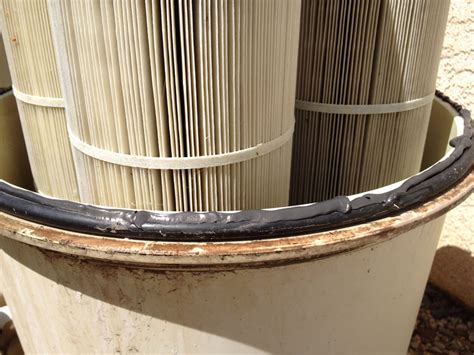 pool filter leaking from middle|Why Is My Pool Filter Leaking: Common Causes And Smart。